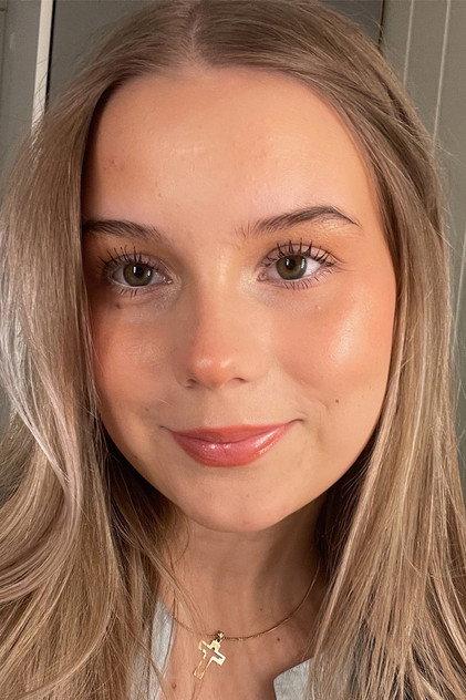Sara Sofia Mienna - Actor Profile Photo