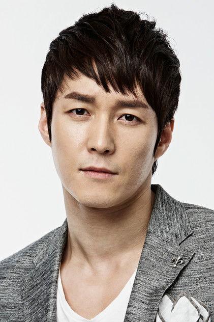 Shim Hyung-tak - Actor Profile Photo