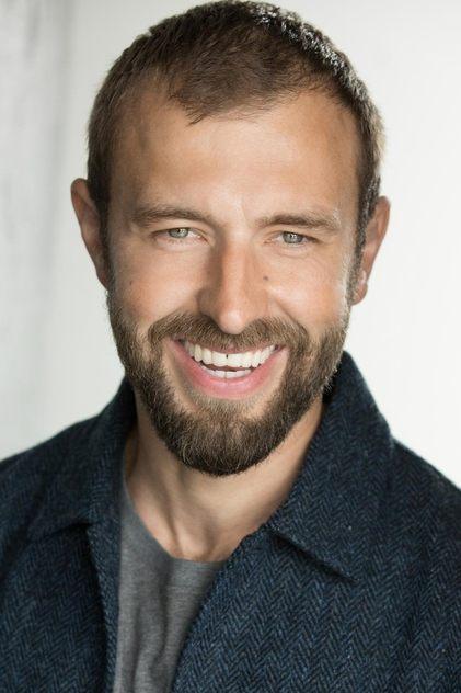 Benjamin Dilloway - Actor Profile Photo