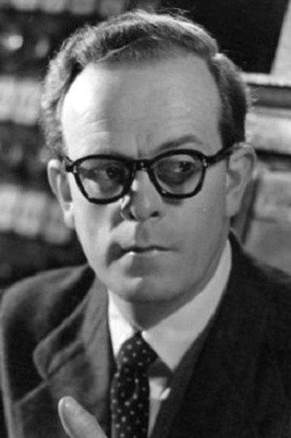 Lloyd Lamble - Actor Profile Photo