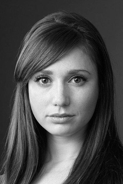 Chava Voor in 't Holt - Actor Profile Photo