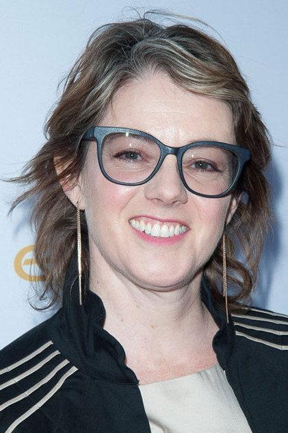 Laura Nix - Actor Profile Photo
