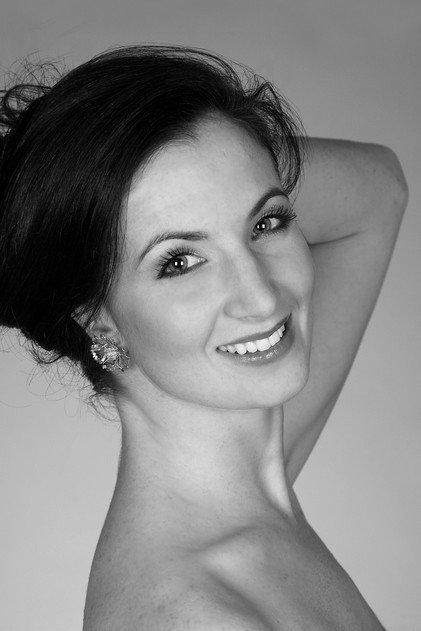 Lauren Cuthbertson - Actor Profile Photo
