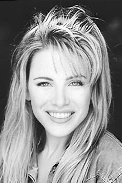 Annette Sinclair - Actor Profile Photo