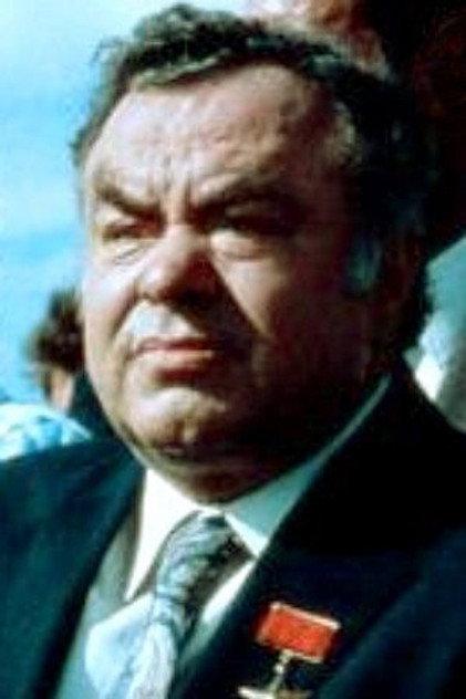 Vasek Simek - Actor Profile Photo