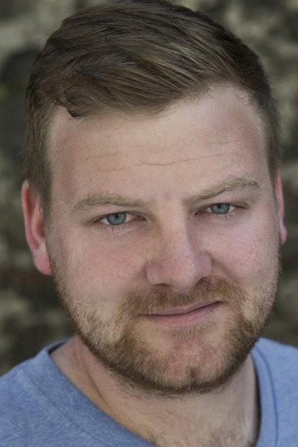 Stephen Jones - Actor Profile Photo