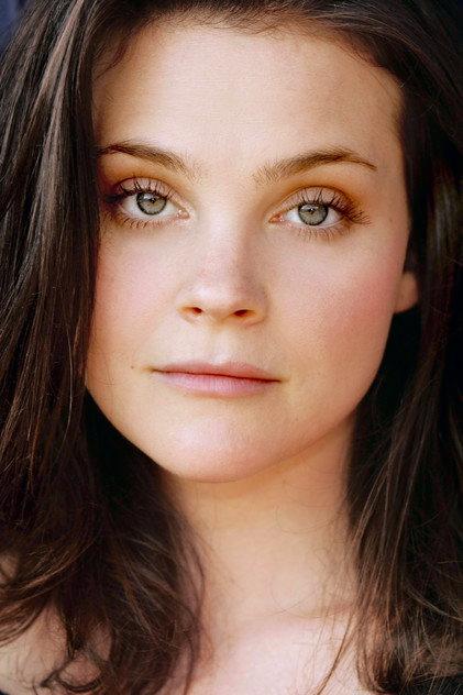 Lynn Mancinelli - Actor Profile Photo