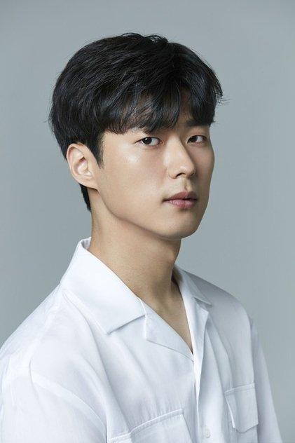 Ahn Dong-gu - Actor Profile Photo