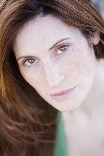 Jennifer Pfalzgraff - Actor Profile Photo
