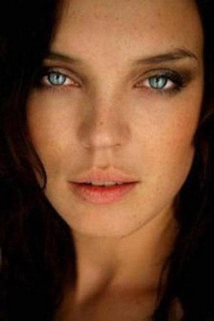 Andrea Lehotska - Actor Profile Photo