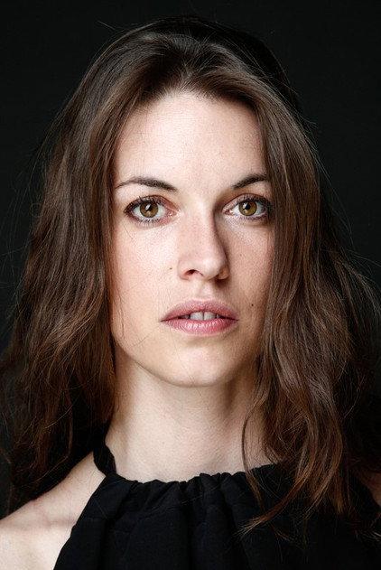 Emmanuelle Reymond - Actor Profile Photo