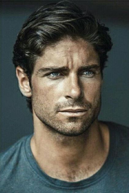 Tom Leeb - Actor Profile Photo