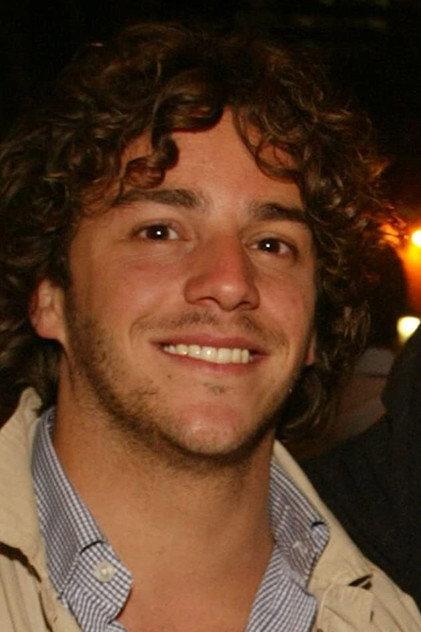 André Vippolis - Actor Profile Photo