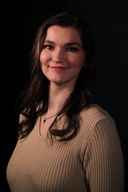 Tess Nottlemann - Actor Profile Photo