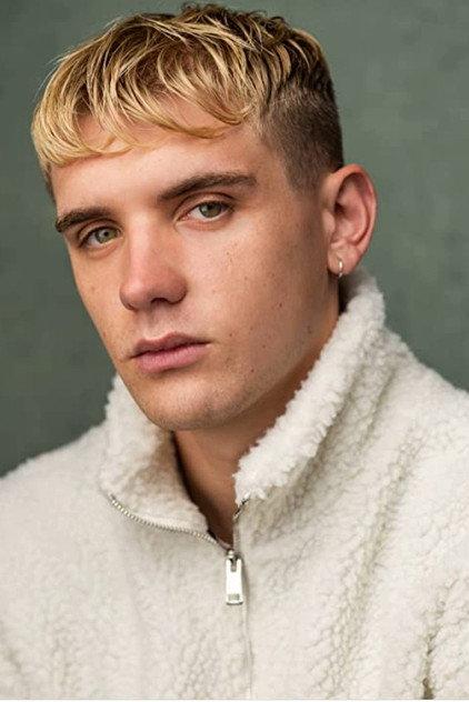 Alec Hopkins - Actor Profile Photo