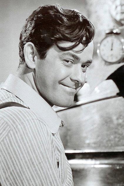 Anselmo Duarte - Actor Profile Photo