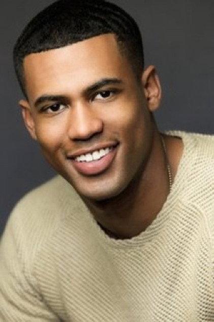 Chris Tavarez - Actor Profile Photo