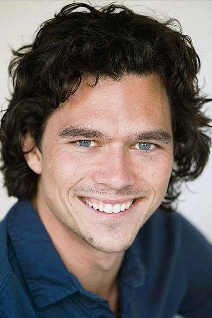 Luke Arnold - Actor Profile Photo