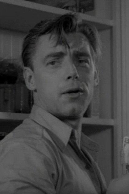 Mark Bradley - Actor Profile Photo