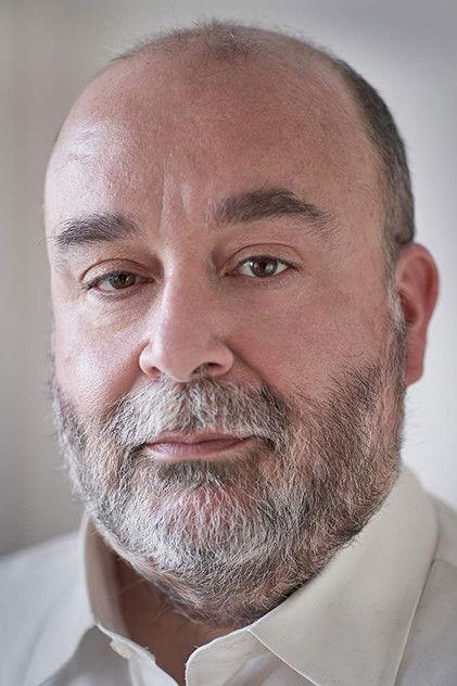 Roger Nevares - Actor Profile Photo