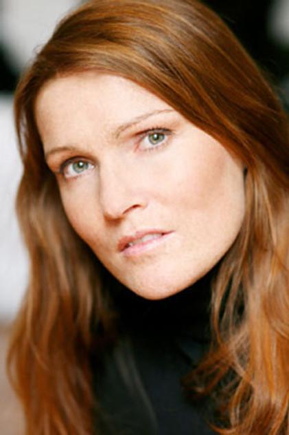 Ophélie Koering - Actor Profile Photo
