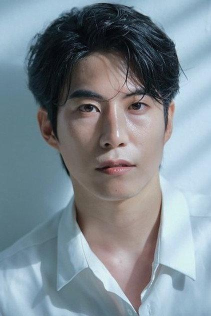Seol Jun-su - Actor Profile Photo