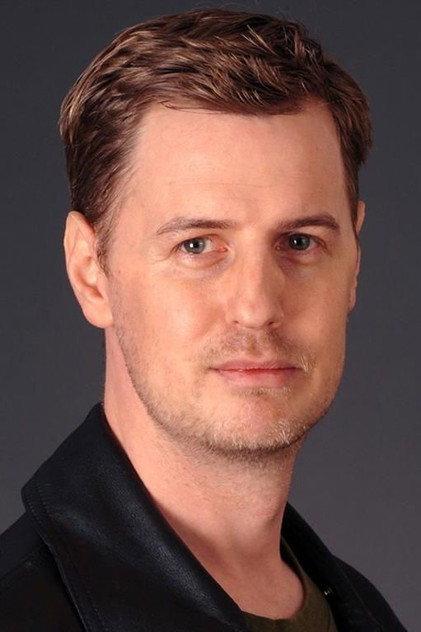 Florian Simbeck - Actor Profile Photo