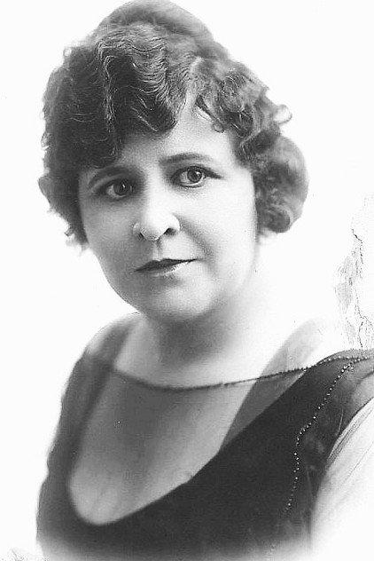 Lillian Leighton - Actor Profile Photo
