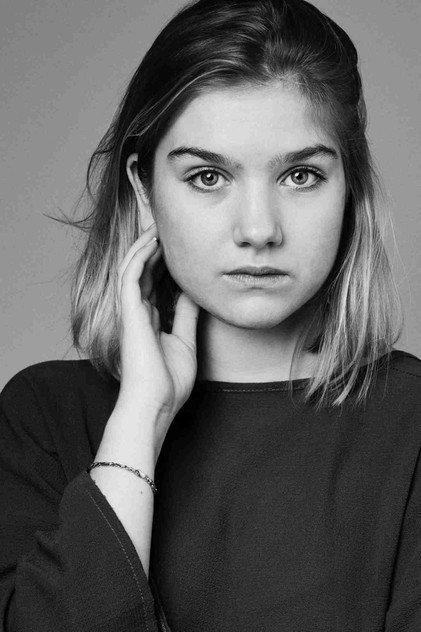 Roos Bottinga - Actor Profile Photo