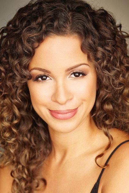 Lexi Lawson - Actor Profile Photo