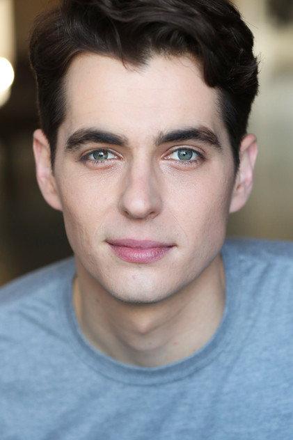 Kyle Selig - Actor Profile Photo
