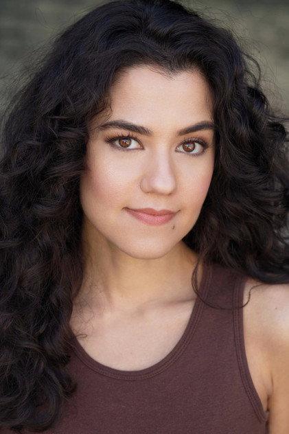 Zoë Hall - Actor Profile Photo