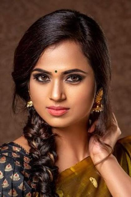 Ramya Pandian - Actor Profile Photo