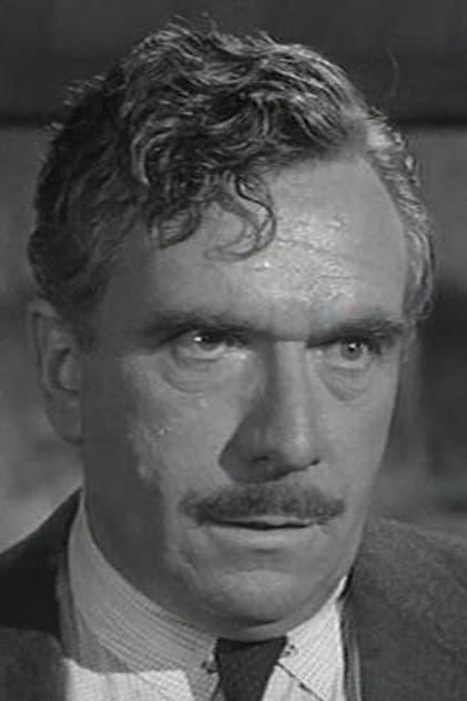 Cosmo Sardo - Actor Profile Photo