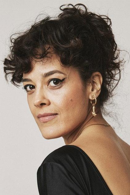 Maeve Jinkings - Actor Profile Photo