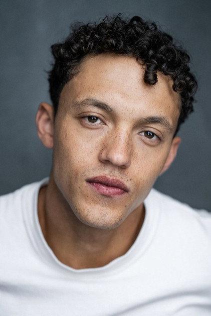 Orlando Norman - Actor Profile Photo