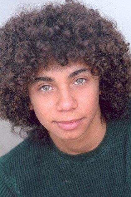 Miles Thompson - Actor Profile Photo