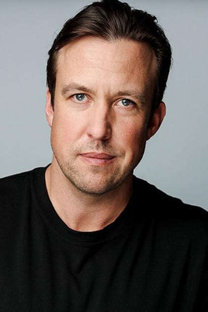 Justin Gordon - Actor Profile Photo