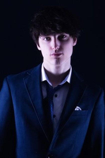 Sam Wlezien - Actor Profile Photo