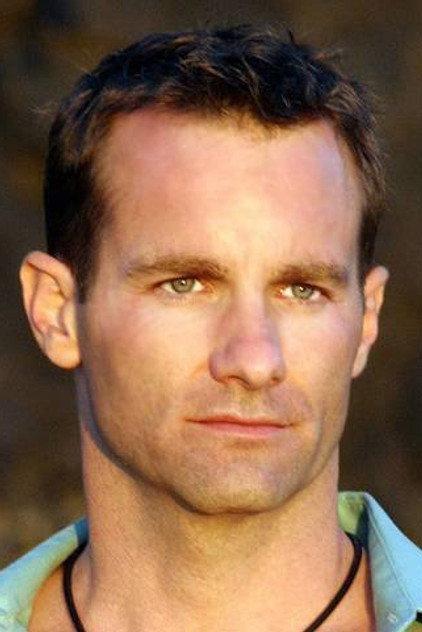RC Everbeck - Actor Profile Photo