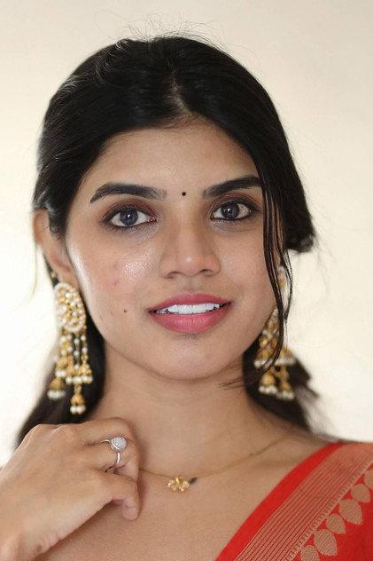 Gayathri Ramana - Actor Profile Photo