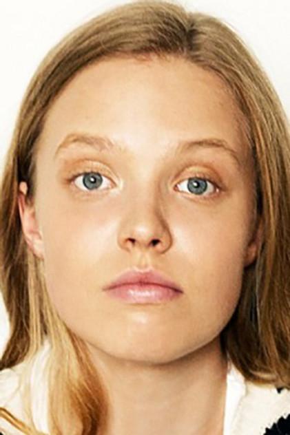 Yuliya Makarova - Actor Profile Photo