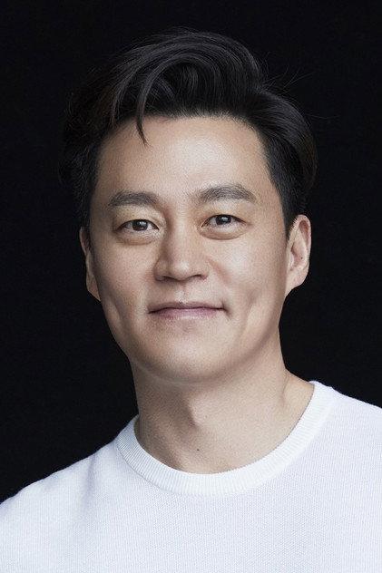 Lee Seo-jin - Actor Profile Photo