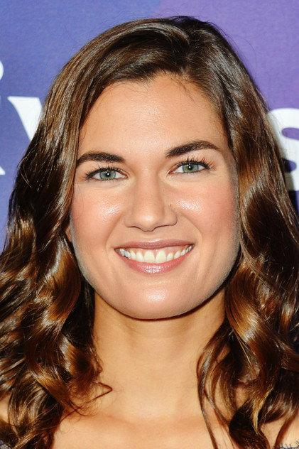 Teri Reeves - Actor Profile Photo