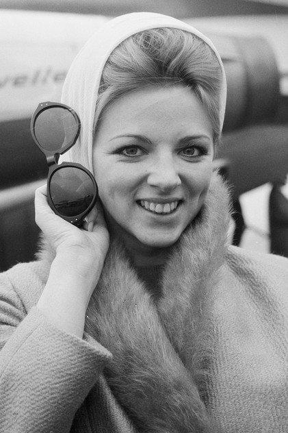 Thea Fleming - Actor Profile Photo