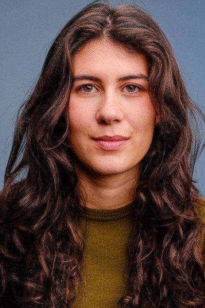 Aimee Gebhard - Actor Profile Photo