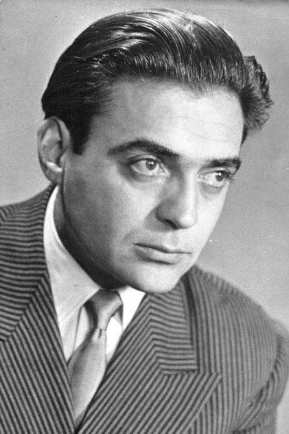 Lubomir Kabakchiyev - Actor Profile Photo