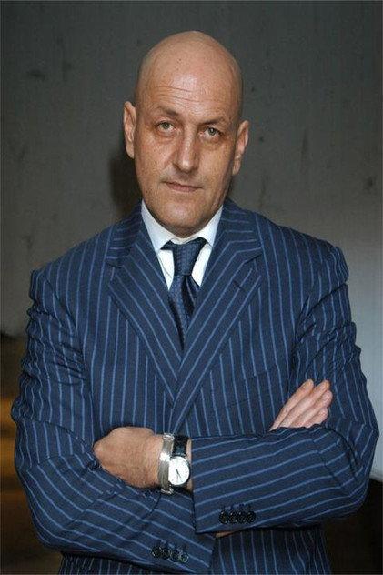 Coto Matamoros - Actor Profile Photo