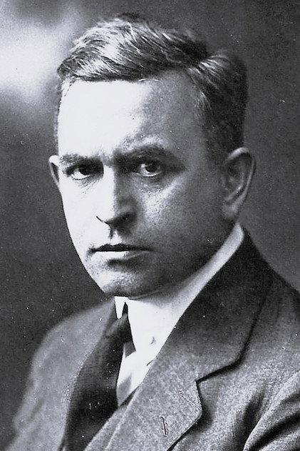 Ludwig Hartau - Actor Profile Photo