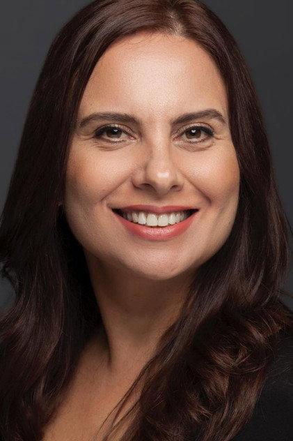 Goncagül Sunar - Actor Profile Photo